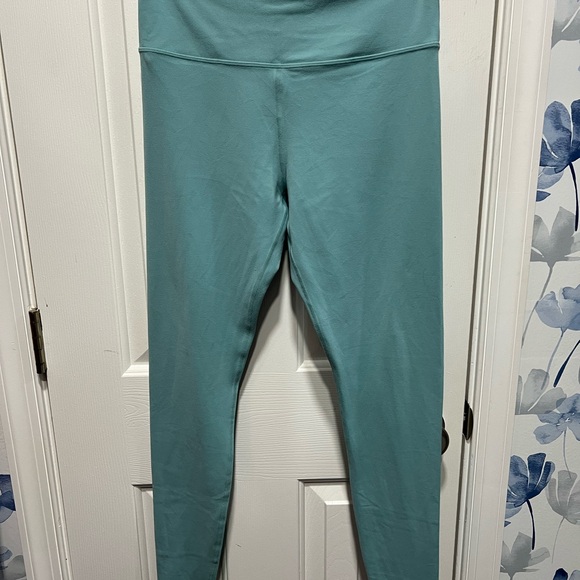 Seaglass Unity Hi-Rise Leggings 28” size 6-8 - Picture 7 of 10